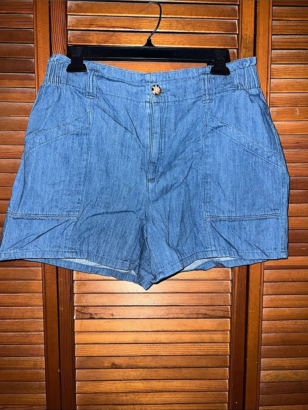 Old Navy Denim Cargo Shorts in Blue Size Medium